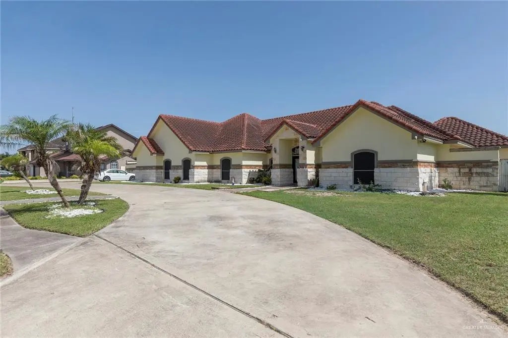 1409 W Calle Espana, Pharr