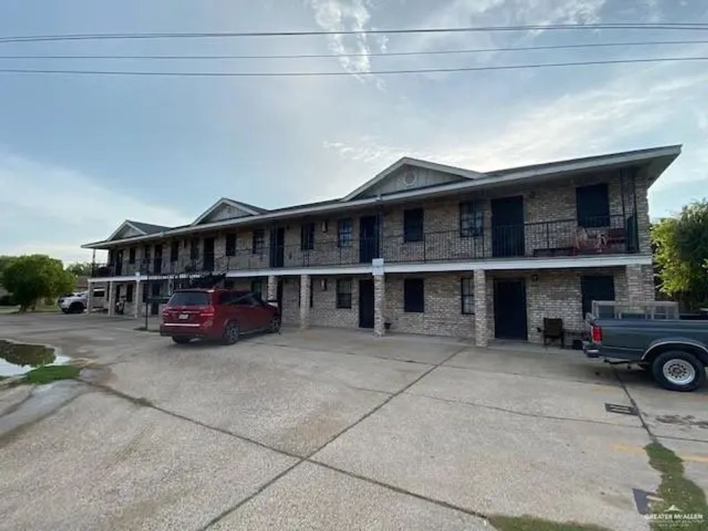 502 Miguel Hidalgo Street 4, San Juan