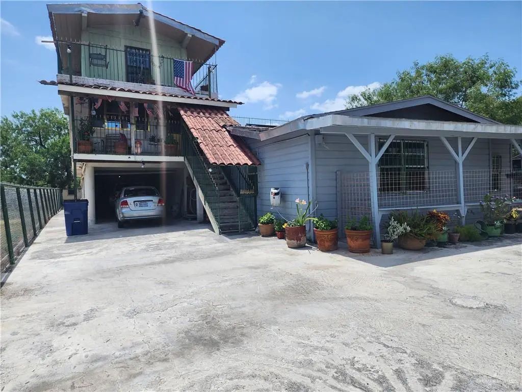 622 Gillman Avenue, Mercedes