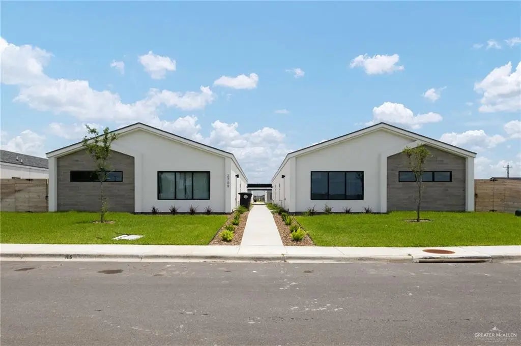 2701 Robin Road, Weslaco