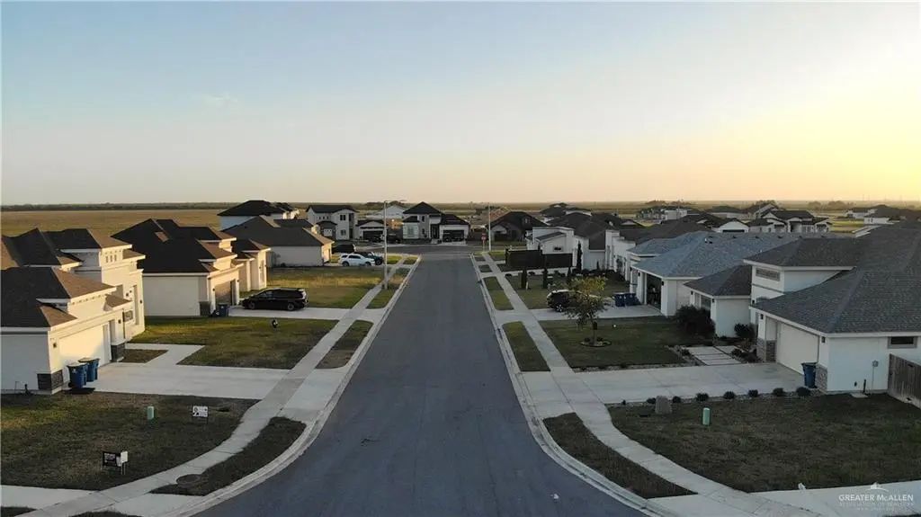 140 Heron Drive, Los Fresnos