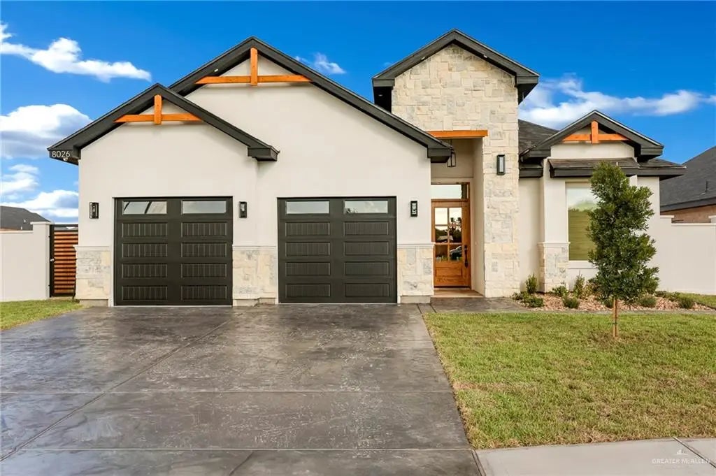 8026 N 49th Lane, McAllen