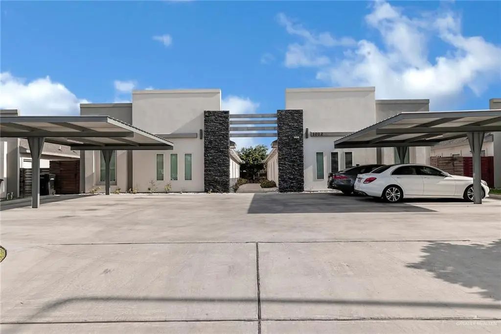 1012 E La Cantera Avenue 4, McAllen