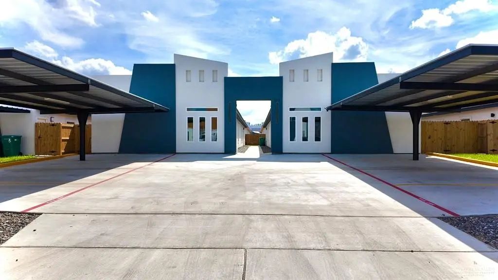1217 Woodland Drive, Pharr