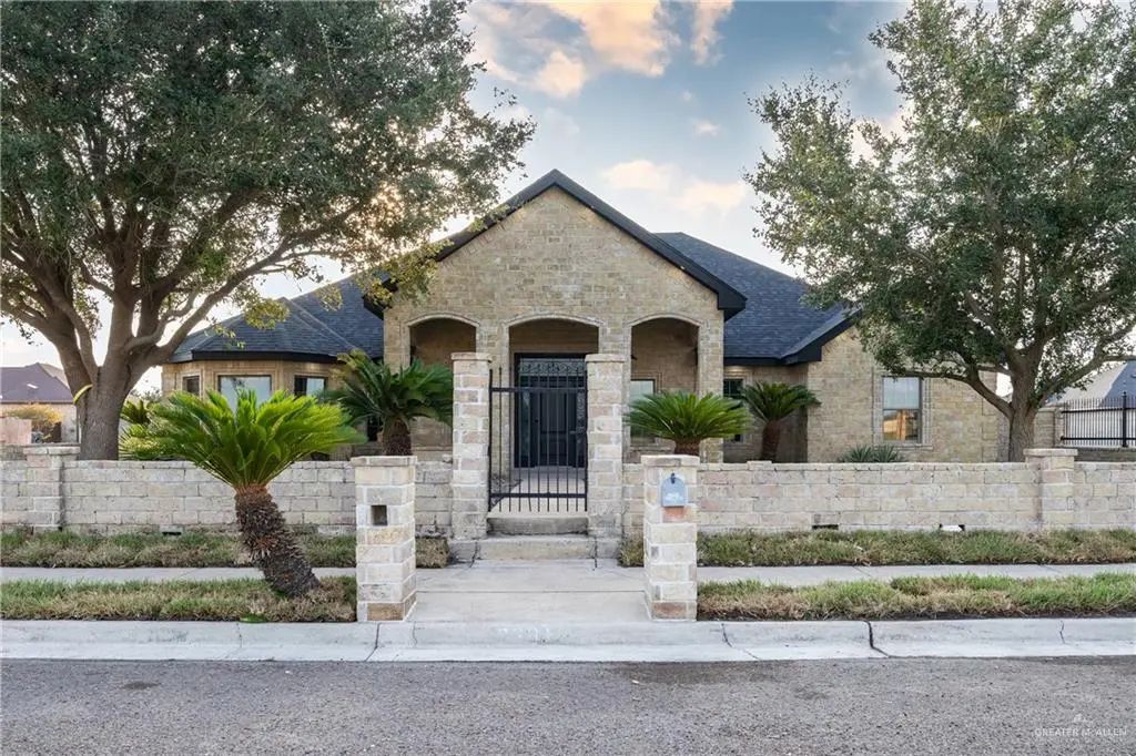 23814 Richmond Drive, Harlingen