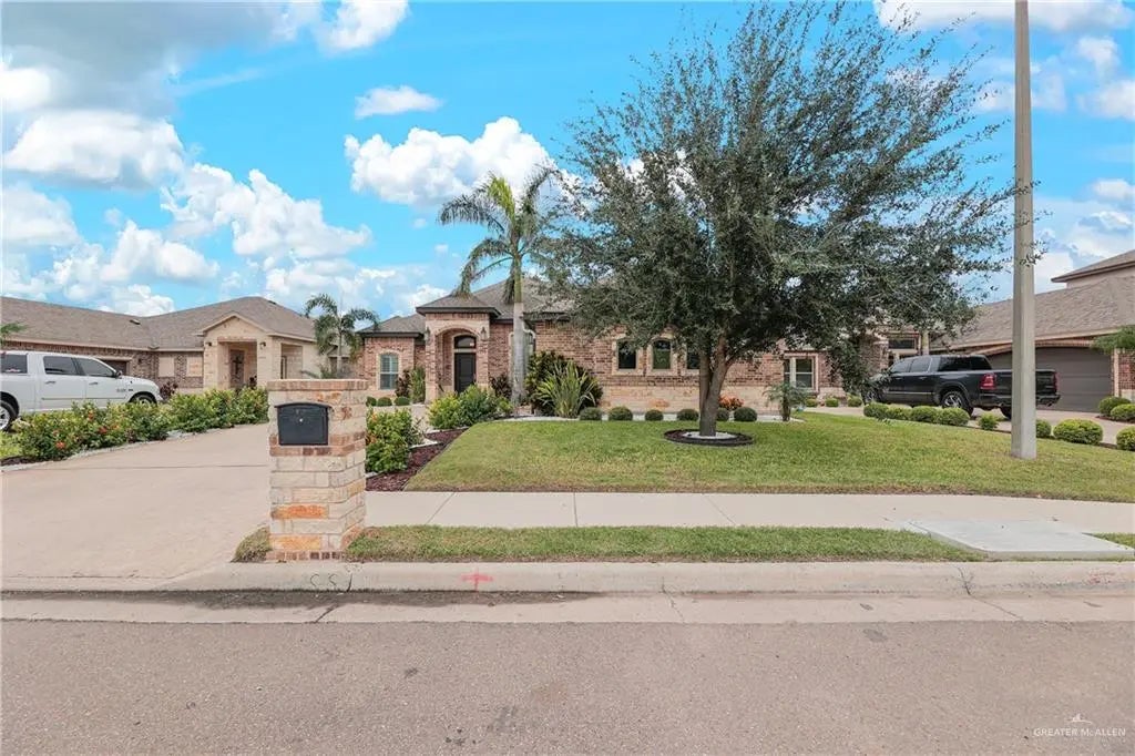 1760 S Pamplona Street, Pharr