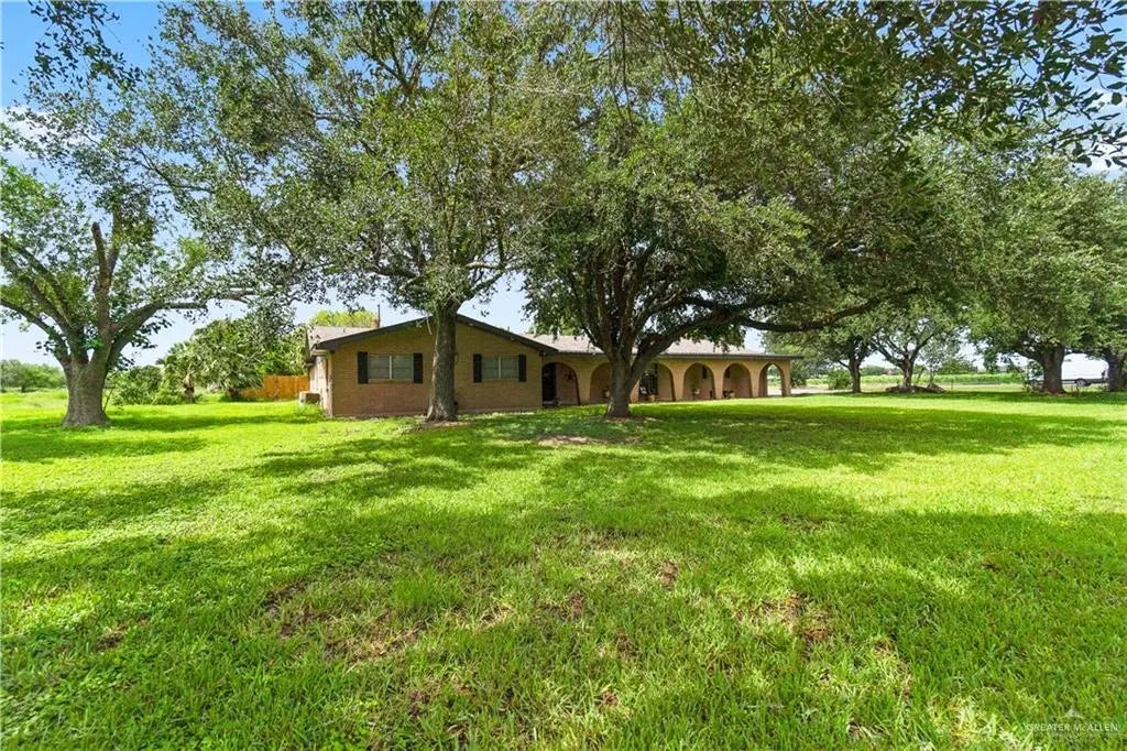 18064 Garrett Road, Harlingen