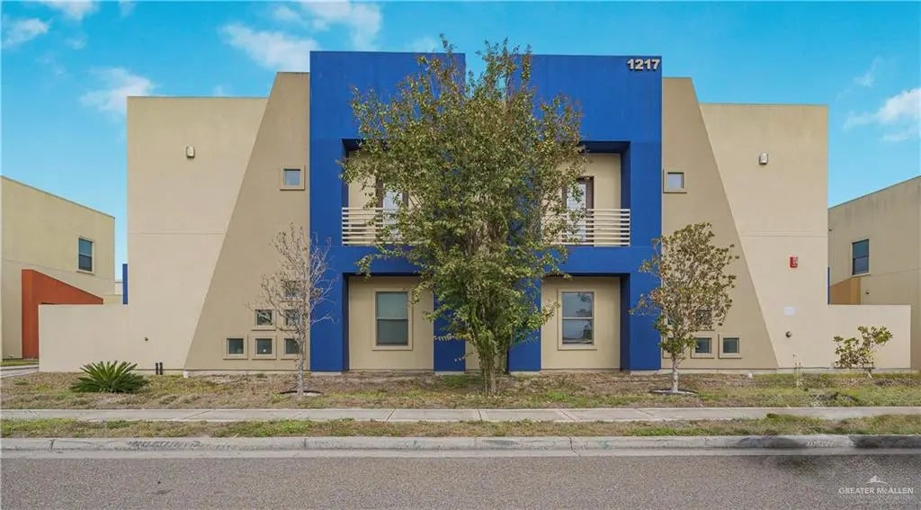 1217 E Camellia Avenue A, McAllen