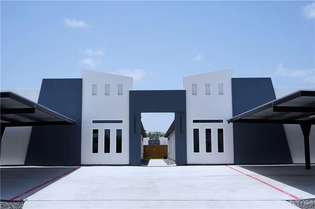 1217 Woodland Trail 1, Pharr
