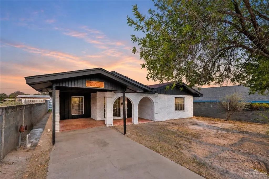 307 S Cox Street, Rio Grande City