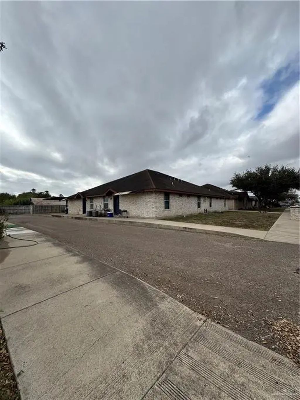 1504 Prosperity Drive, Edinburg