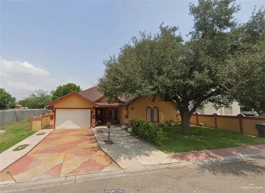 380 Jazmin Avenue, Roma