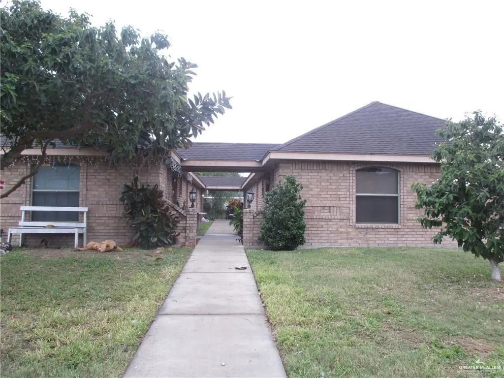 808 W Bronze Drive C, Pharr