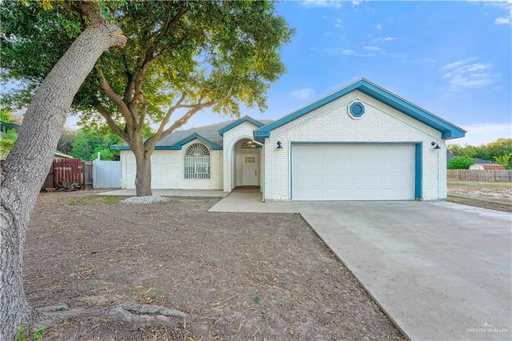 2200 E 19th Street, Mission