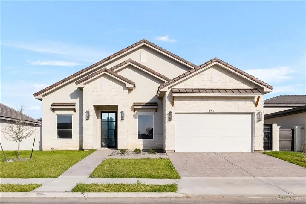 1700 S Middleton Street, Edinburg