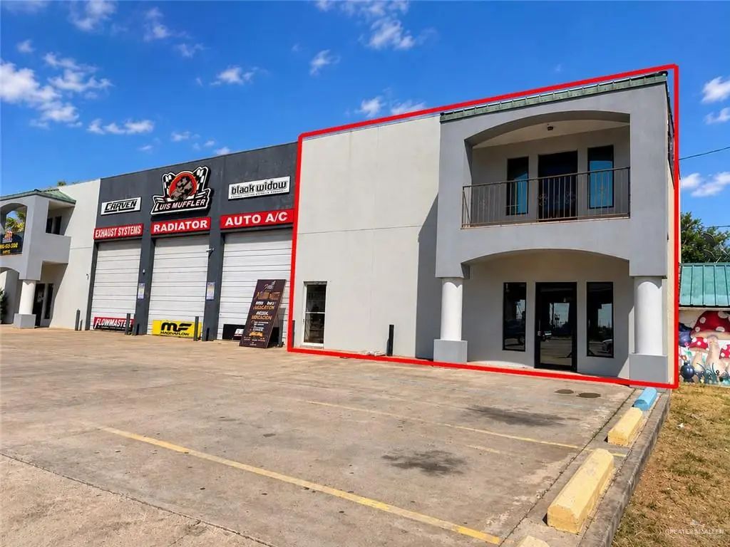 1804 N Cage Boulevard 2, Pharr