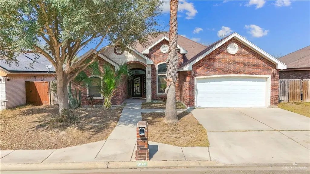 904 W E Street, Mission