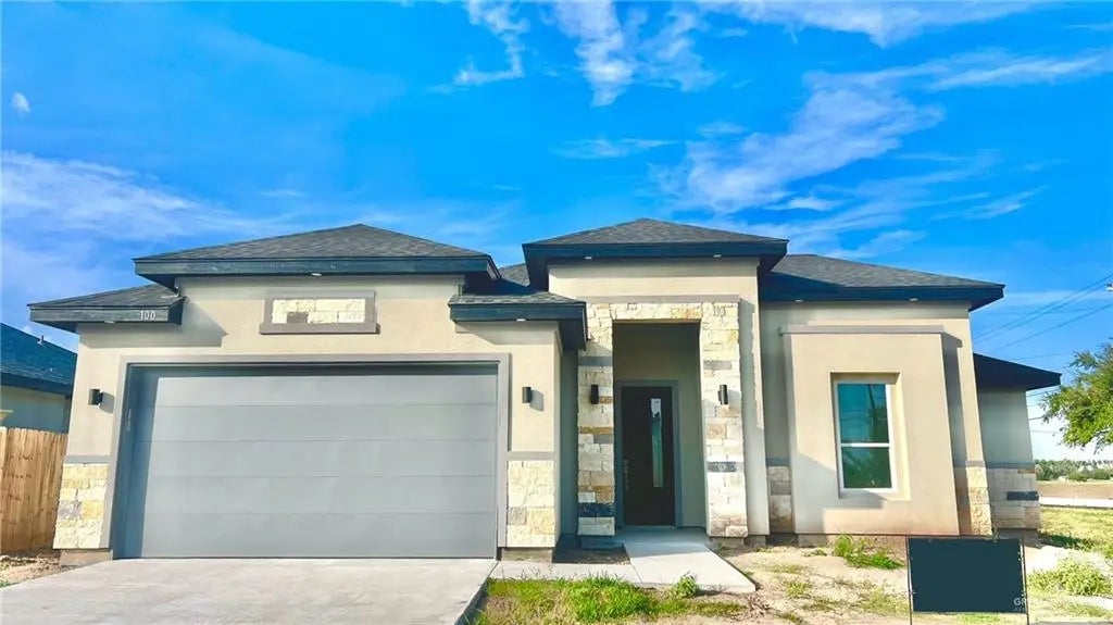 100 Brooks Circle S, La Feria