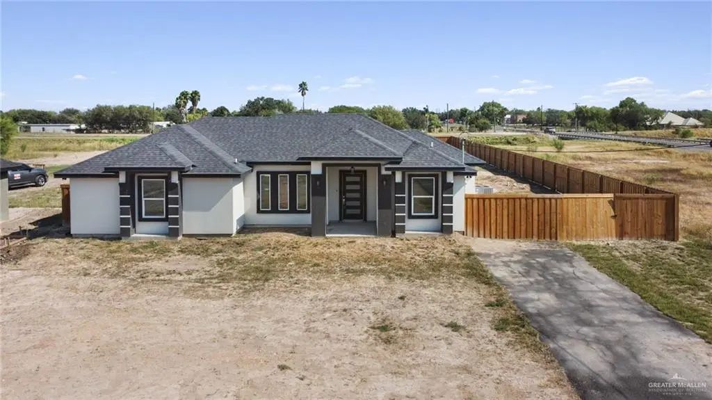 13486 Blueberry Drive, La Blanca