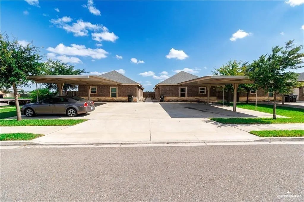 2710 E Garfield Avenue 1, Mission