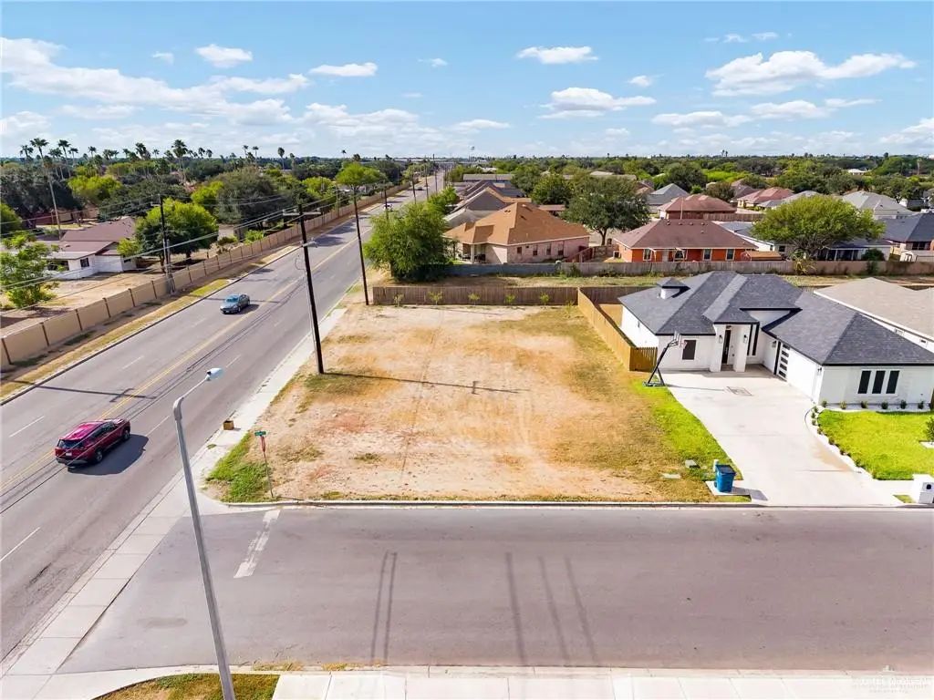 501 Hunter Drive, Alamo