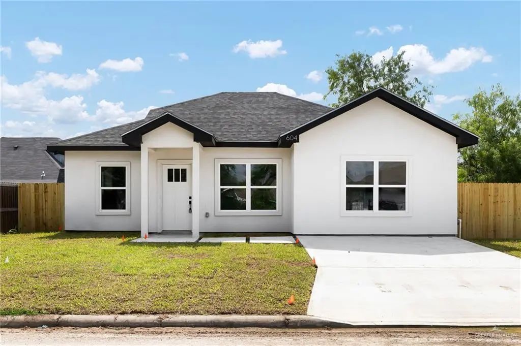 604 W Pecan Street, Donna