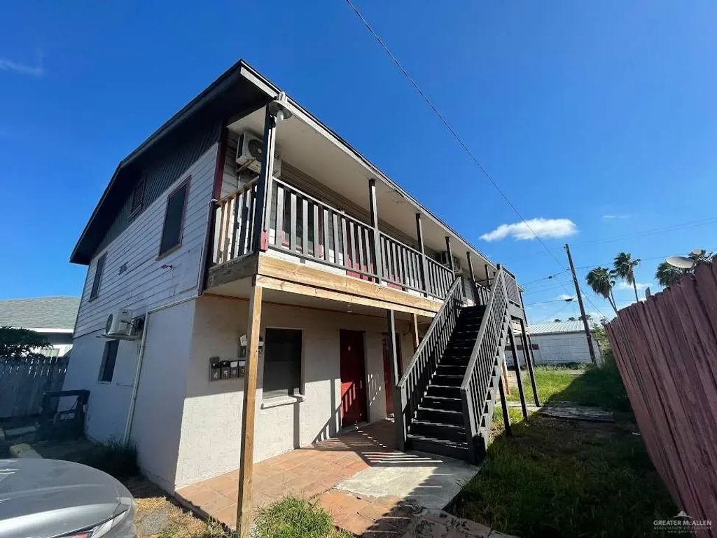 306 W Saint Francis Street 1, Brownsville