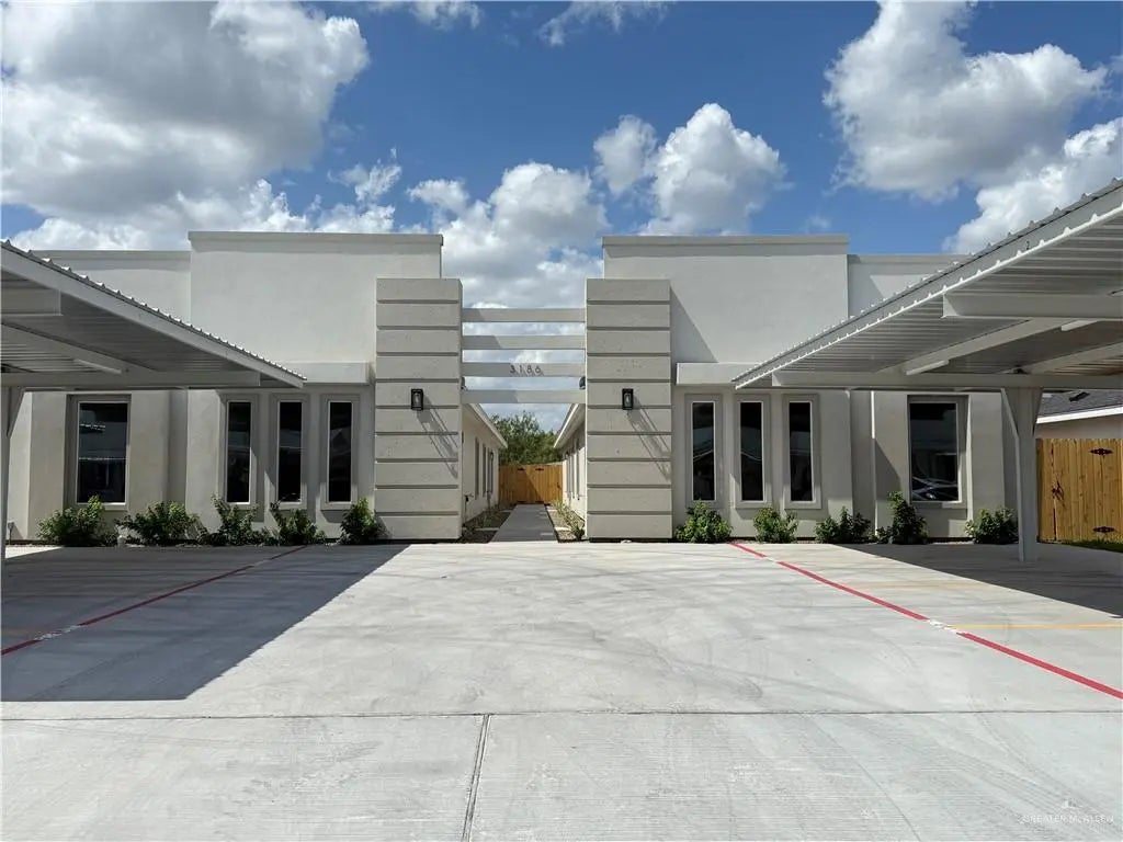 3186 Briggs Road 1, Weslaco