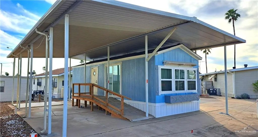 1704 La Joya Avenue, Mission