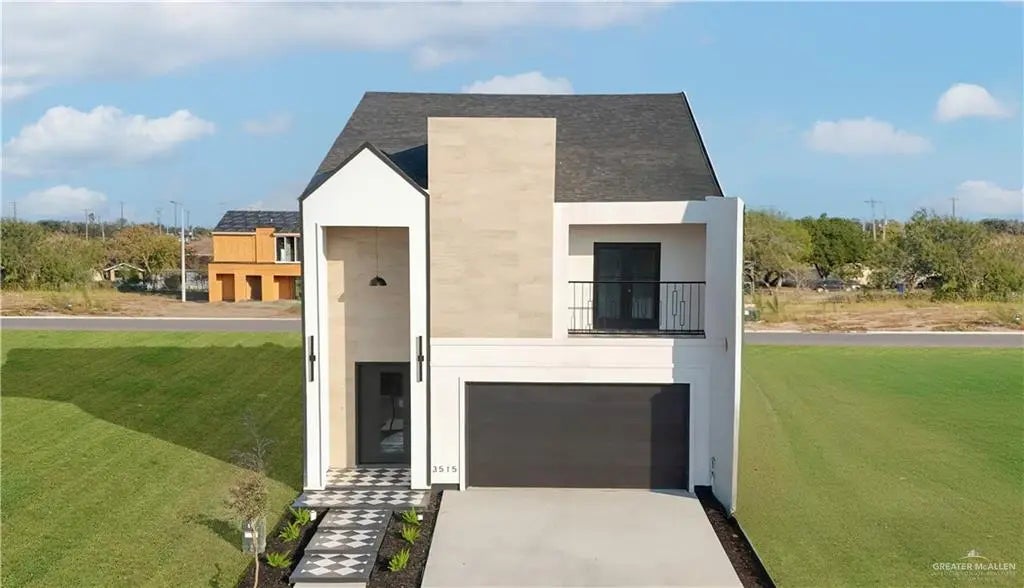 3515 S K Lane, McAllen