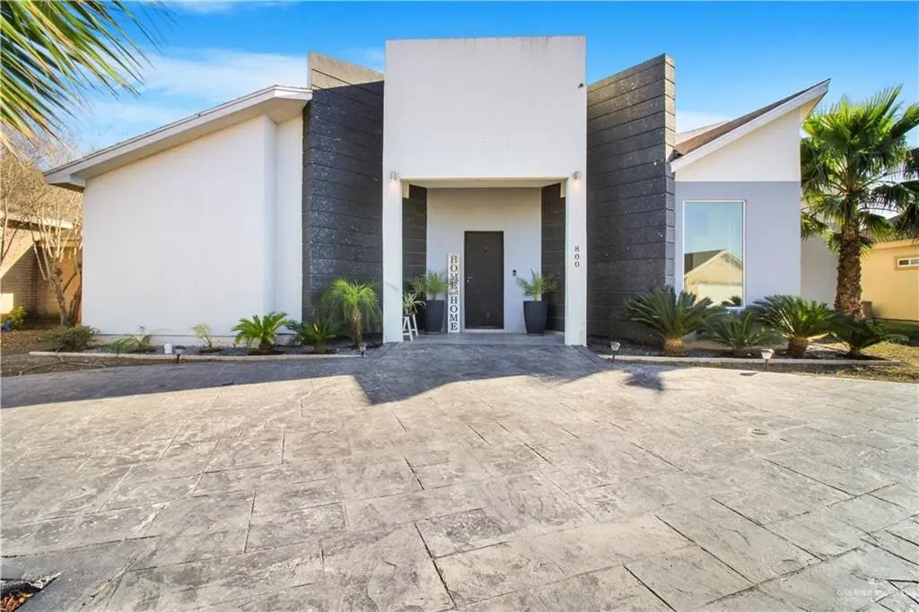 800 New Orleans Circle, Pharr