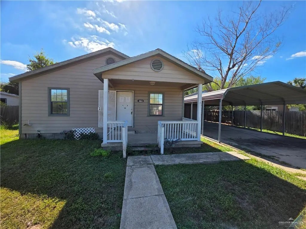 484 E Charles Avenue, Raymondville