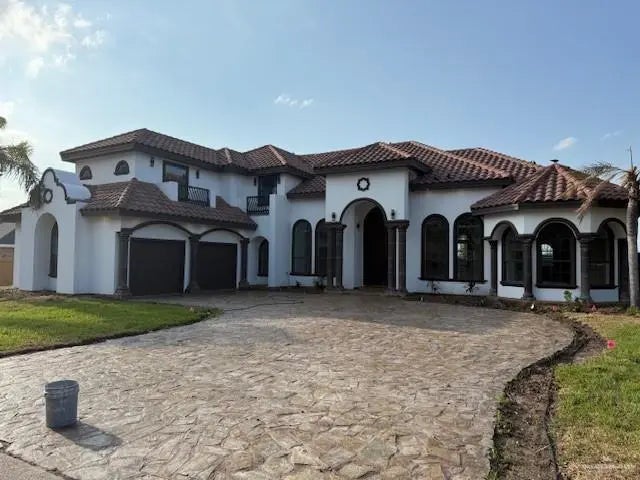 7610 Wagon Trail Drive, Mission