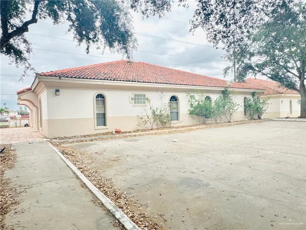 602 Buena Vista Drive, Weslaco