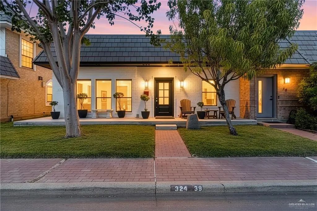 324 Toronto Avenue 39, McAllen