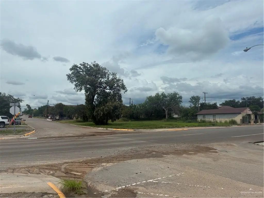 309 W 2nd Street W, Rio Grande City