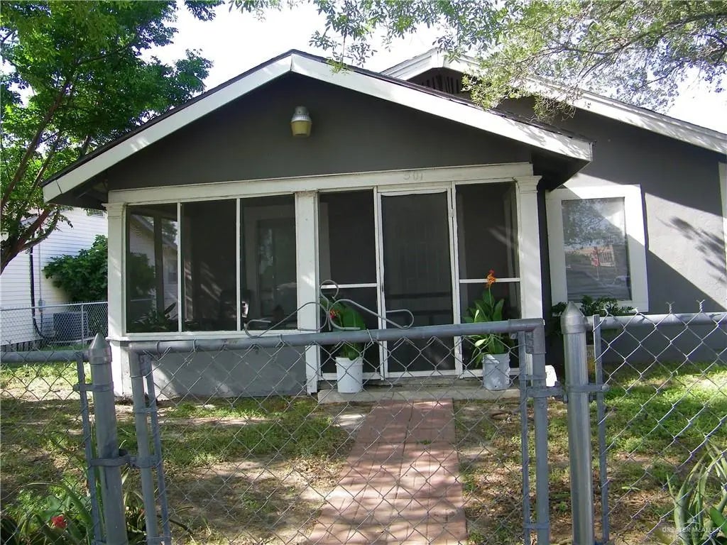501 W Lovett Street, Edinburg