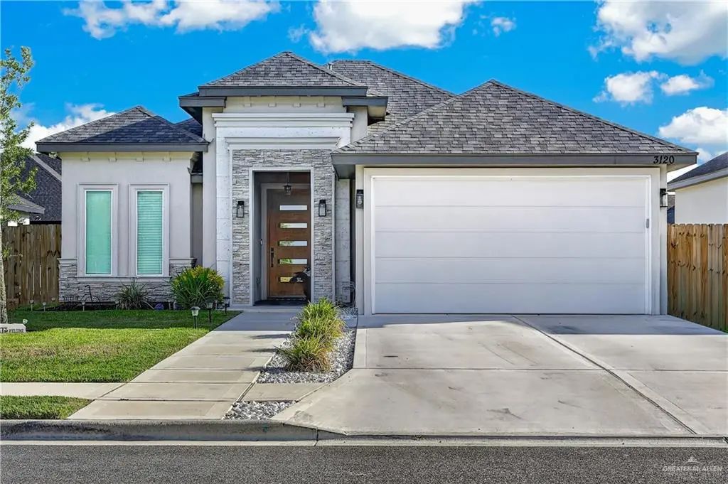 3120 E Zinnia Avenue, Alton