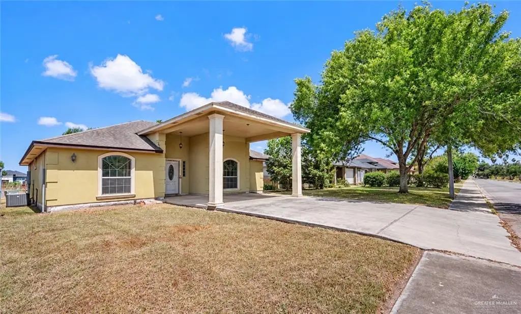 806 Daffodil Drive, Los Fresnos