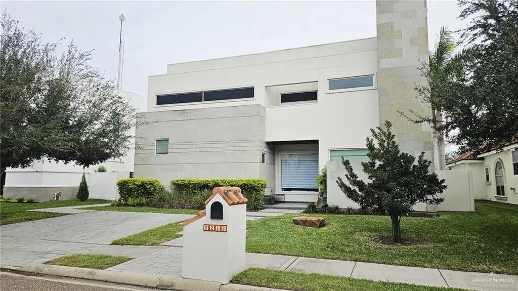 2213 S 48th Street, McAllen