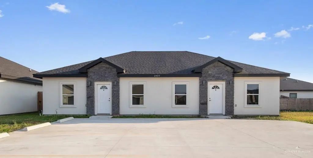 2425 N Valley Circle, La Feria