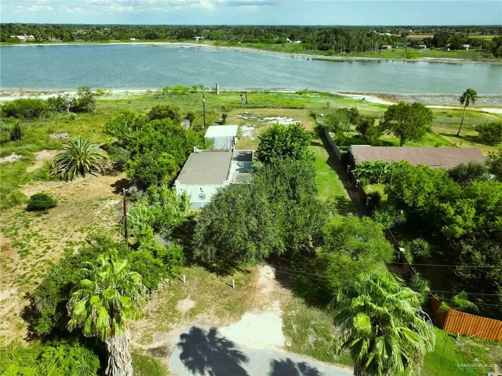 26879 Lake Shore Drive, Harlingen