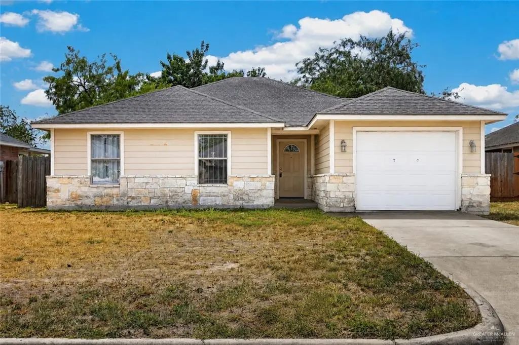 1433 Garza Road, Harlingen