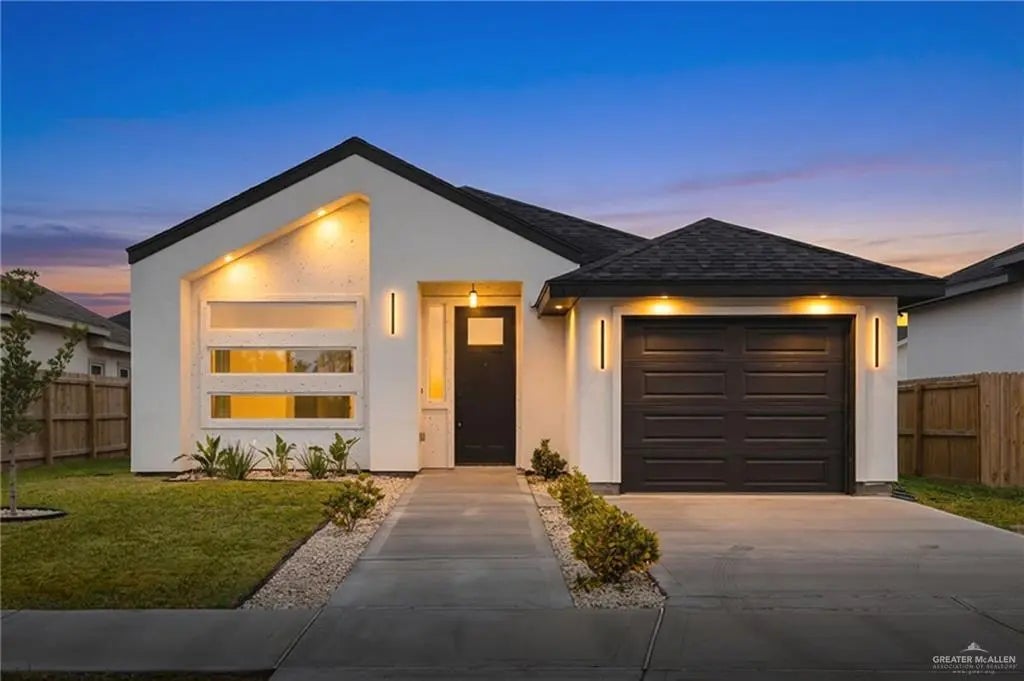 6109 N Luz Del Sol Street, Edinburg