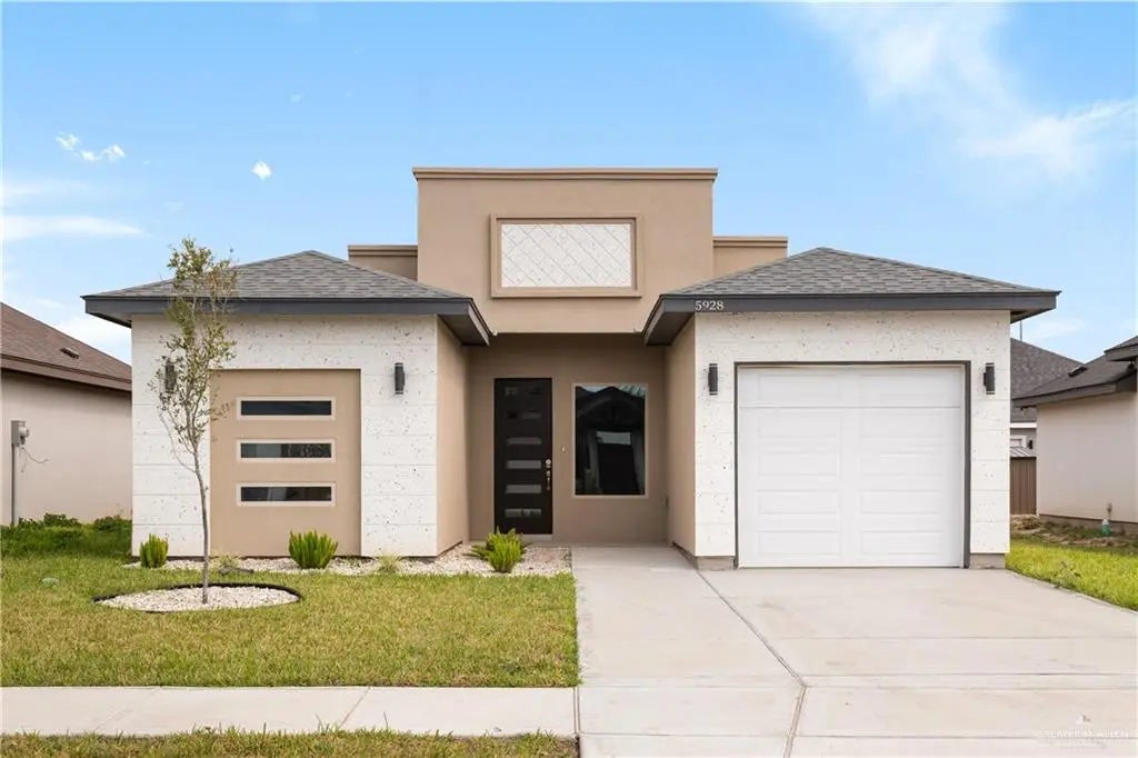 5928 N Playa Del Sol Street, Edinburg