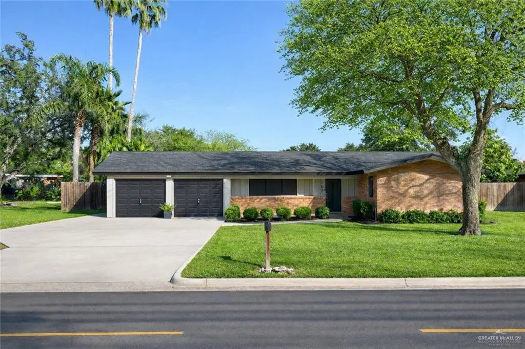 703 S Border Avenue, Weslaco