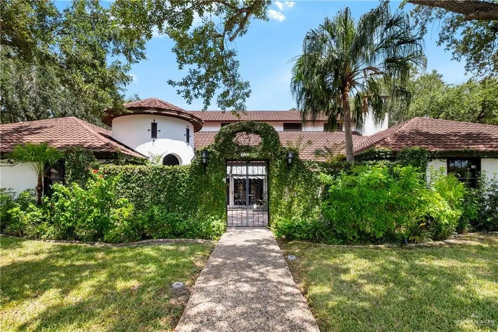 2714 Lake Shore Drive, Edinburg