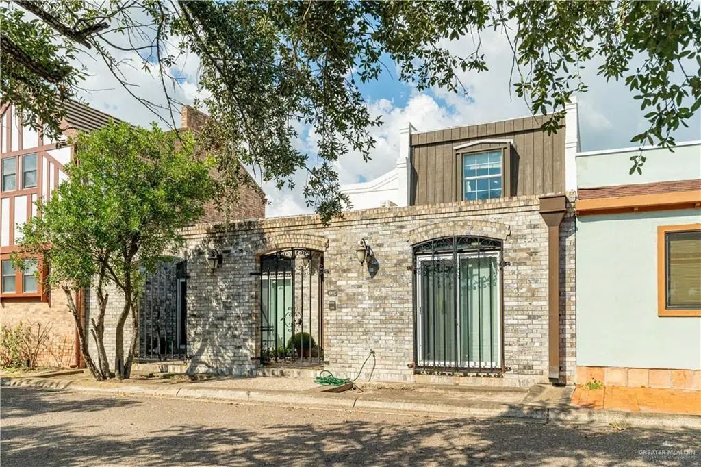 1002 S Border Avenue, Weslaco