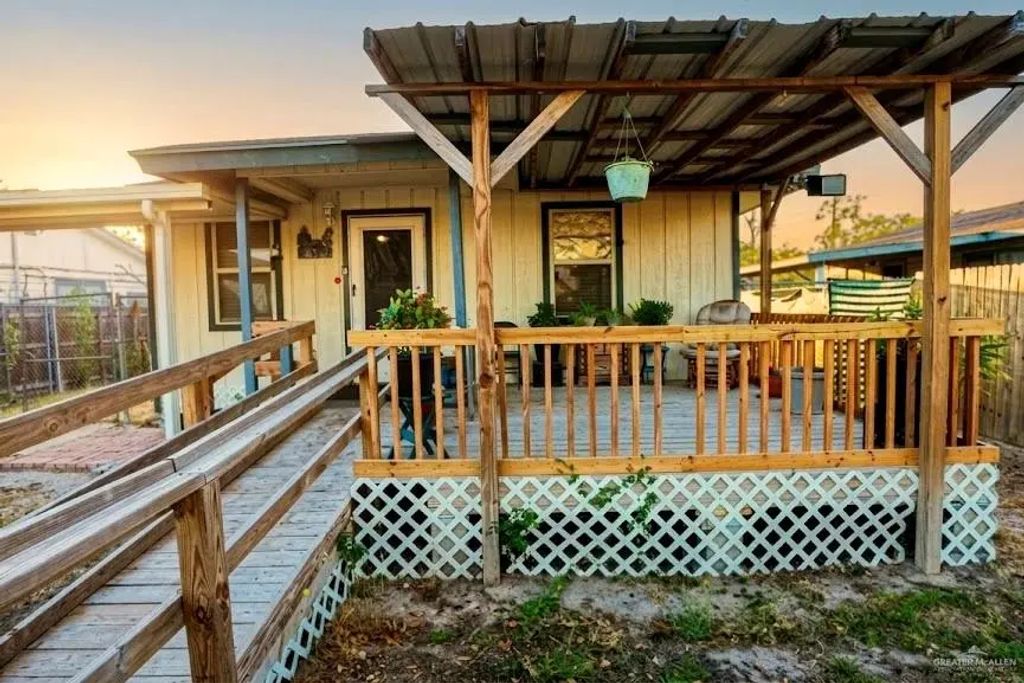 408 N 8th Street, Donna