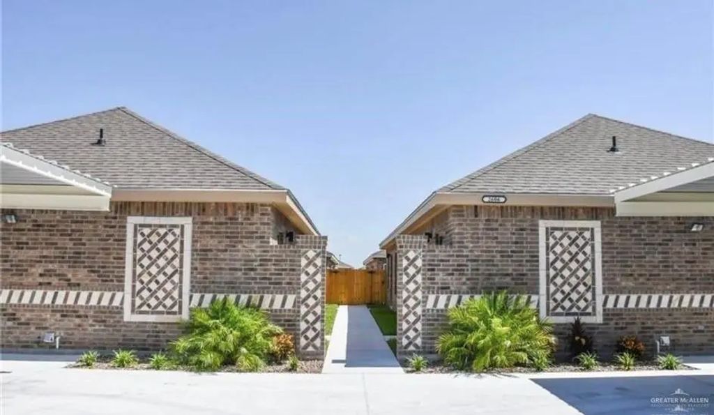 2606 E Eisenhower Avenue 4, Mission